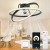 Lampa sufitowa z wentylatorem sterowana aplikacją na smartfonie